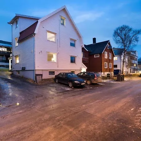 Koselig Nær Sentrum Leilighet