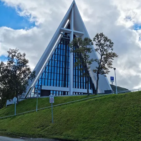 Apartment Koselig Naer Sentrum *