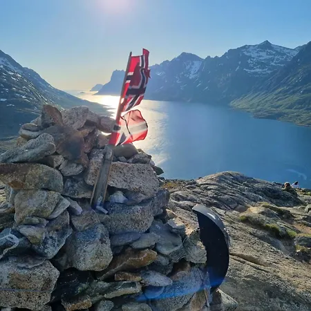 Apartment Koselig Naer Sentrum