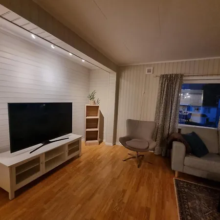 Koselig Nær Sentrum *