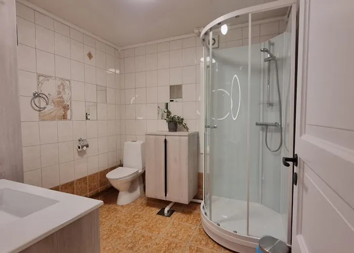 Koselig Naer Sentrum Apartamento *